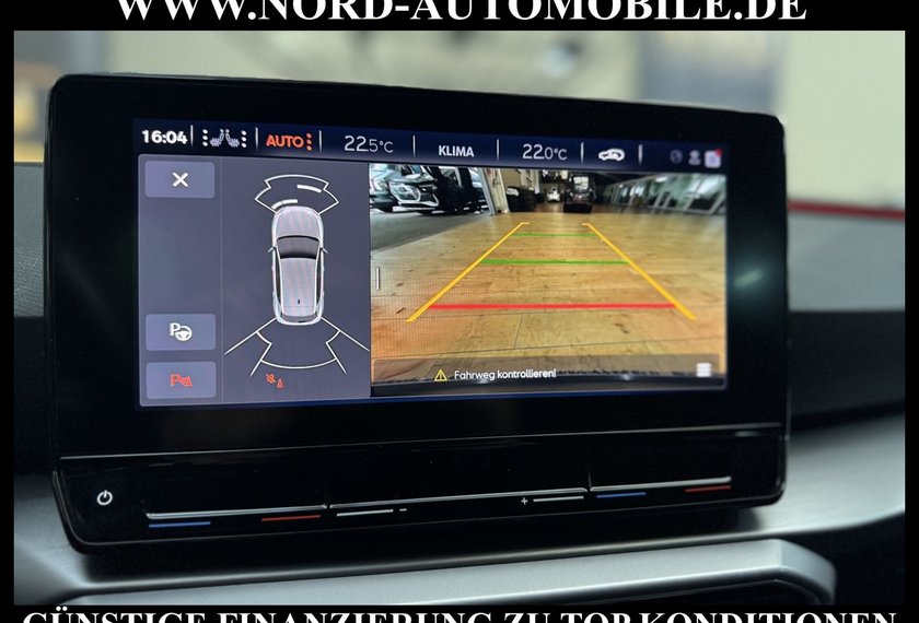 Seat Leon Leon 1.5 eTSI FR DSG AHK/Kamera/Navi/LED/18