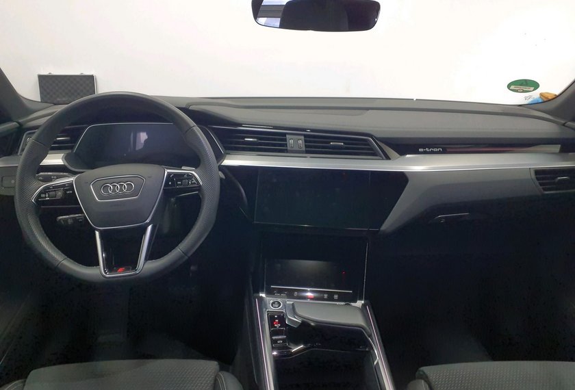 Audi e-tron e-tron Sportback 55 QU.S-Line Pano/Matrix/21/B&amp;O