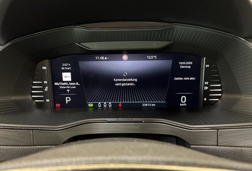 Skoda Superb Superb Combi Style 2.0 TDI DSG Kamera/Virt.Cockp