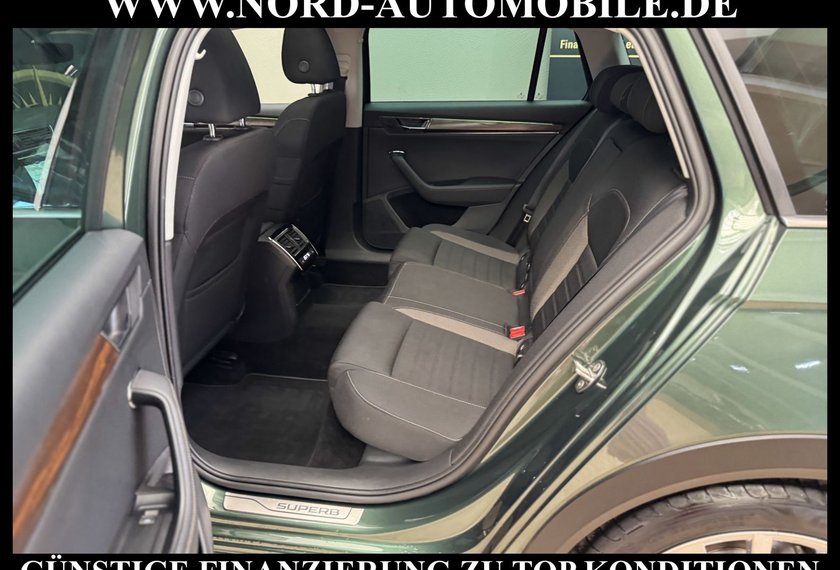 Skoda Superb Superb Combi 2.0 TDI 4x4 DSG Scout AHK/LED/Navi/