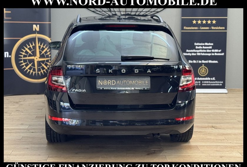 Skoda Fabia Fabia Combi Ambition DSG Navi/LED/PDC/AHK/16