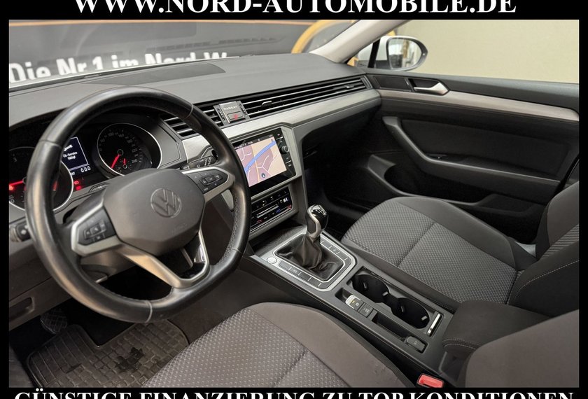 Volkswagen Passat Variant Passat Variant Conceptline 2.0 TDI Kamera/Navi/