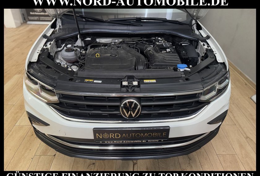 Volkswagen Tiguan Tiguan Life ACTIVE 1.5 TSI Side&amp;Lane/AHK/Kamera