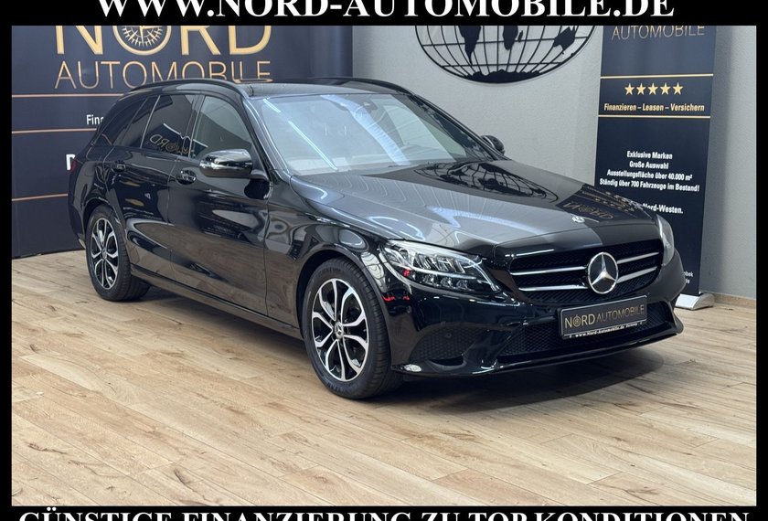 Mercedes-Benz C 200 C 200 d T Avantgarde LED*AHK*Night*Kam*Easy*Ambi