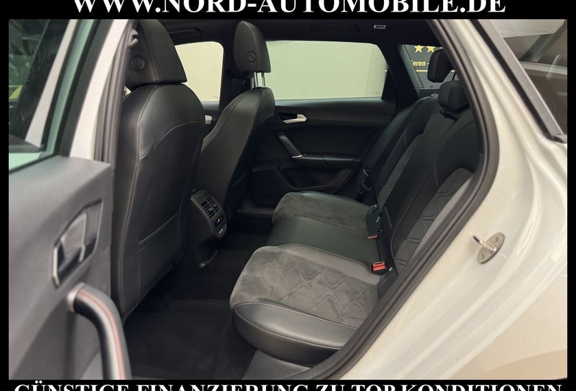 Seat Leon Leon SP FR 1.5 eTSI DSG Pano/AHK/18/Kamera/Navi/
