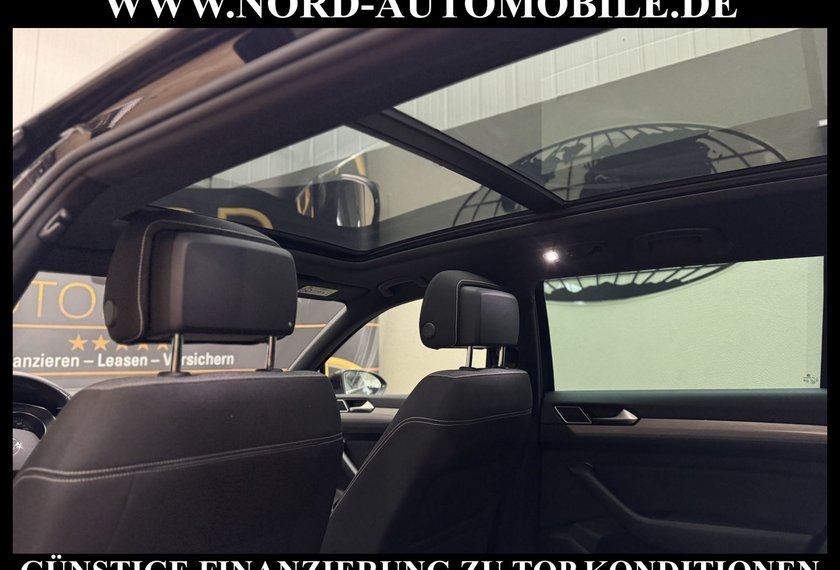 Volkswagen Passat Variant Passat Variant R-Line 2.0 TDI DSG Pano/Kamera/