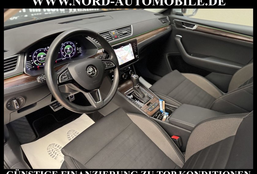 Skoda Superb Superb Combi 2.0 TDI 4x4 DSG Scout AHK/LED/Navi/