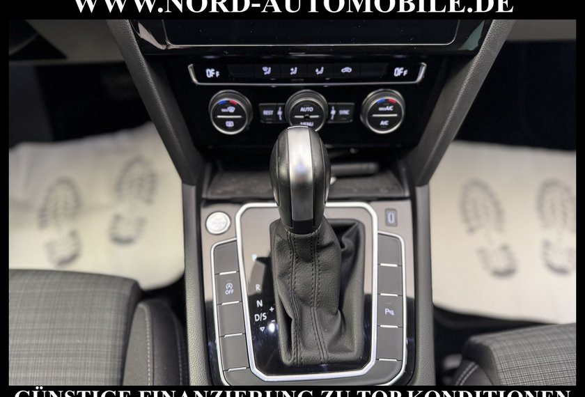 Volkswagen Passat Variant Passat Variant Business 1.5 TSI DSG AHK/Navi/LED