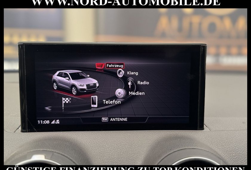 Audi Q2 Q2 35 TFSI S-LINE *AHK*19 ZOLL*LED*MEGA-OPTIK