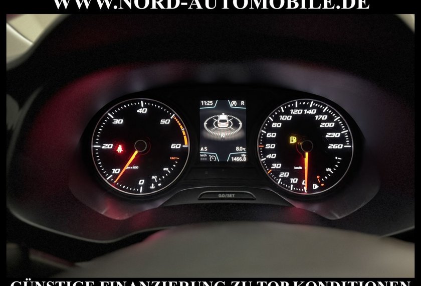 Seat Leon Leon ST 2.0 TDI DSG FR-LINE *LED*ACC*KAM*SHZ