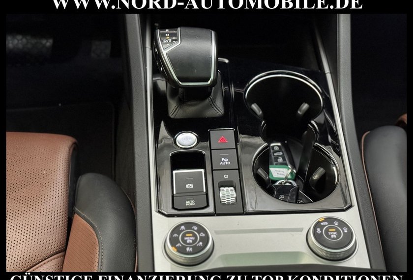 Volkswagen Touareg Touareg 4MOT 3.0 TSI R-Line Black Style Luft/21/