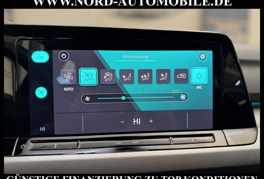 Volkswagen Golf Golf Variant Life 2.0 TDI DSG Navi/LED/ACC/PDC