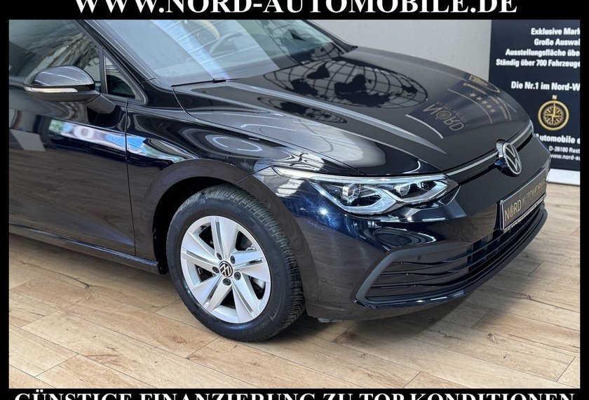 Volkswagen Golf Golf VIII Lim.1.5 TSI Life Navi/LED/SHZ/PDC/