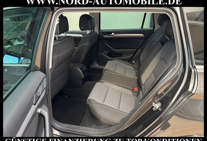 Volkswagen Passat Variant Passat Variant R-Line 2.0 TDI Kamera/Navi/LED