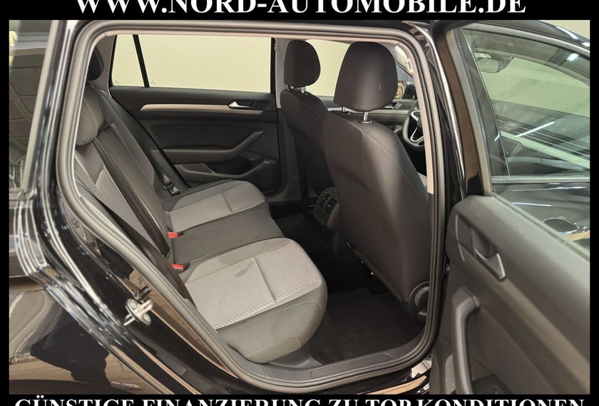 Volkswagen Passat Variant Passat Variant 1.6 TDI DSG Navi*LED*