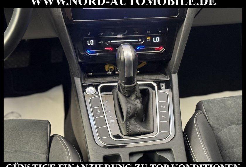Volkswagen Passat Variant Passat Variant Elegance 2.0 TDI DSG AHK/Dig.Cock