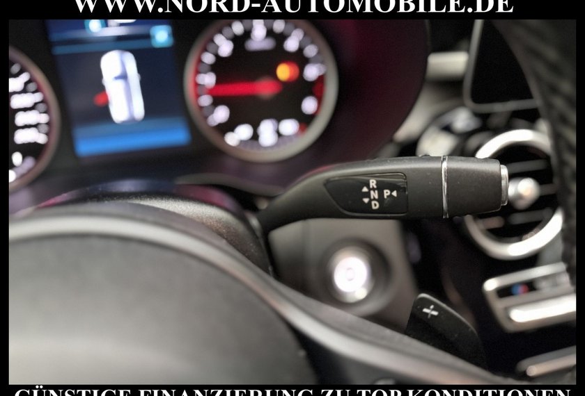 Mercedes-Benz C 300 C 300 T d 4Matic Avantgarde *AHK*LED*18ZOLL*NAVI