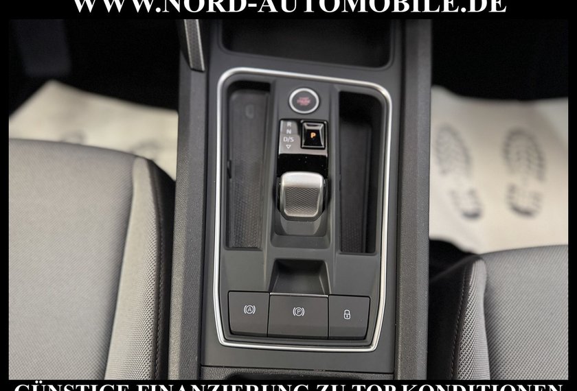 Seat Leon Leon SP Style 2.0 TDI DSG AHK/Virt.Cockpit/Navi/