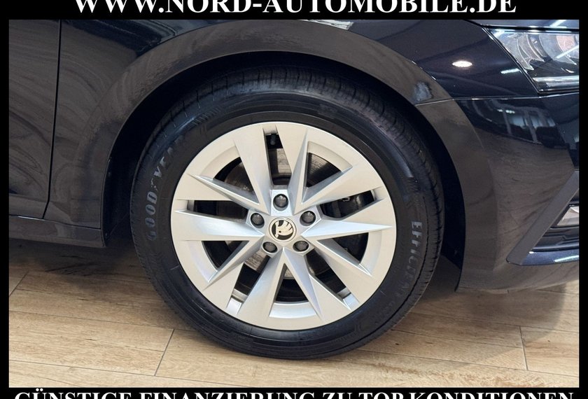 Skoda Octavia Octavia iV Combi Ambition 1.4 TSI DSG LED/AHK/17