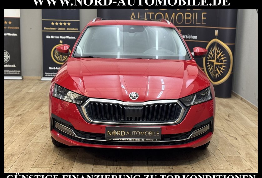 Skoda Octavia Octavia iV Combi Style 1.4 TSI DSG Pano/HeadUp/