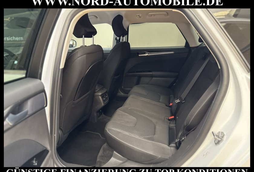 Ford Mondeo Mondeo Turnier 2.0 EB Titanium AHK*ACC*LED*4xSHZ