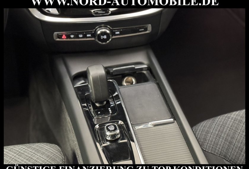 Volvo V60 V60 Kombi B4 D CORE *AHK*NAVI*LED*4xSHZ*UPE:57