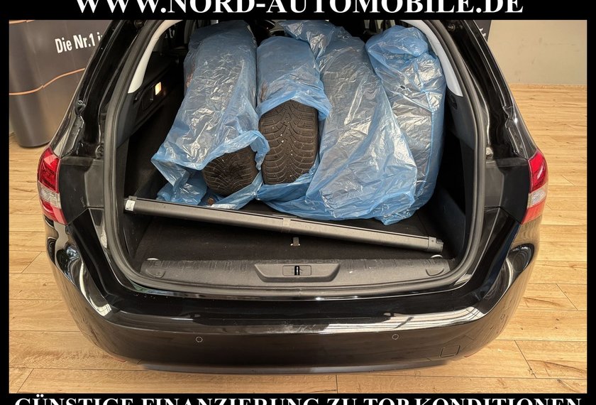 Peugeot 308 308 SW 1.5 Blue HDI ALLURE *AHK*NAVI*KAM*SHZ*