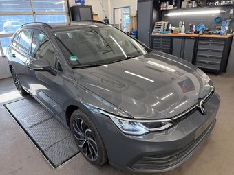 Volkswagen Golf Golf Variant 2.0 TDI Life DSG Navi/LED/ACC/PDC