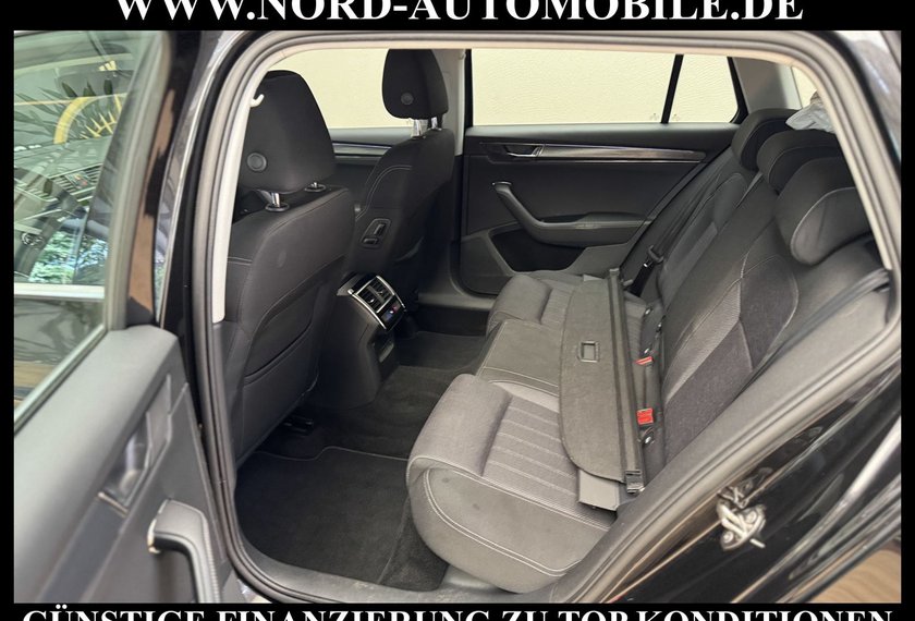Skoda Superb Superb iV Combi Style 1.4 TSI DSG Kamera/AHK/LED