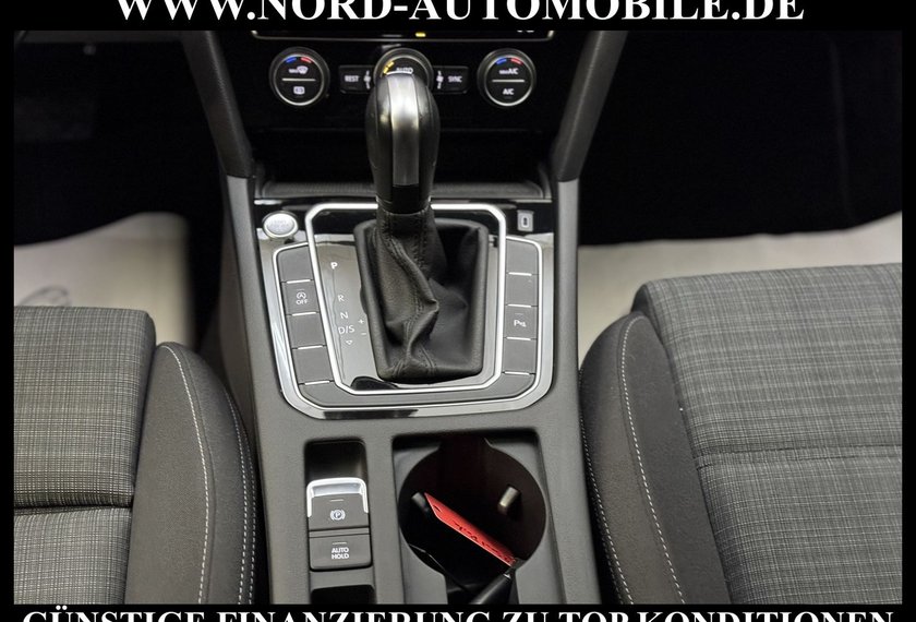 Volkswagen Passat Variant Passat Variant Business 2.0 TDI DSG Kamera/Navi