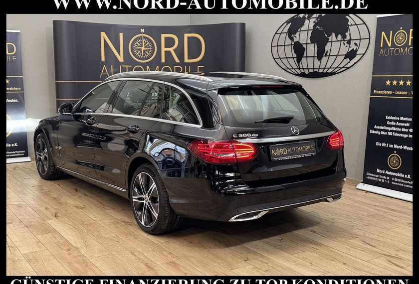 Mercedes-Benz C 300 C 300 de T Avantgarde *LED*Navi*AHK*Kam*DAB+*