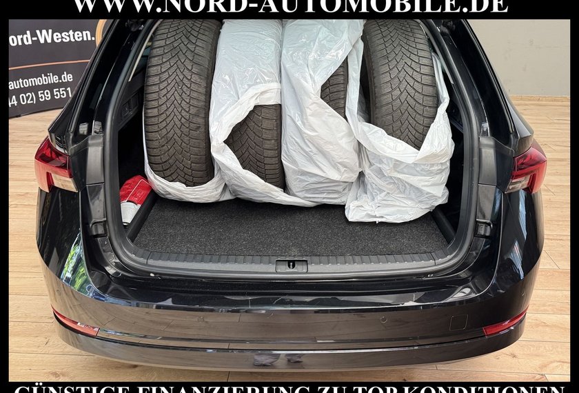 Skoda Octavia Octavia iV Combi Style 1.4 TSI DSG Head-Up/Navi/