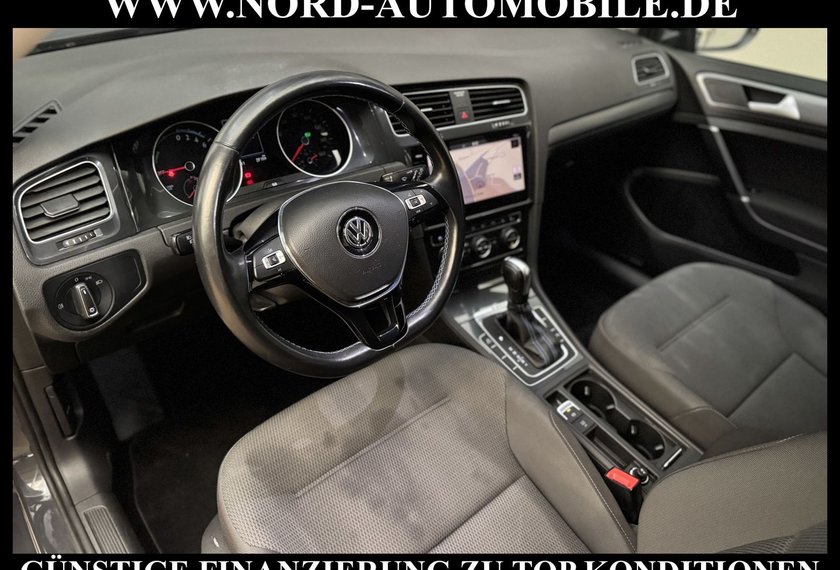 Volkswagen Golf Golf VII Lim. e-Golf *LED*Navi*Klimaauto*CCS*SHZ