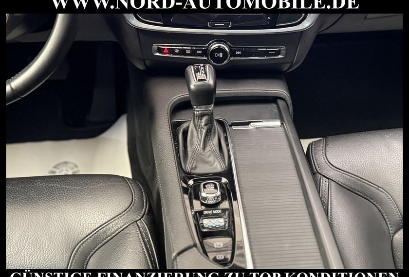 Volvo V90 Cross Country V90 Cross Country Pro AWD *PANO*LEDER*H&amp;K*UPE71