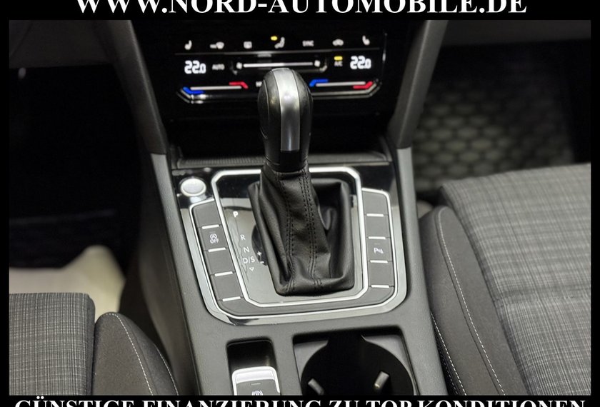 Volkswagen Passat Variant Passat Variant Business 2.0 TDI DSG Kamera/Navi/