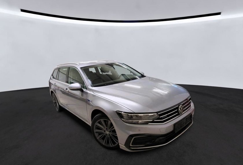 Volkswagen Passat Variant Passat Variant GTE 1.4 TSI DSG Teilleder/18/Kam