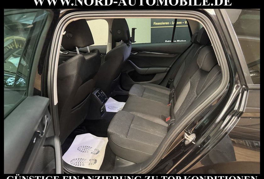 Skoda Octavia Octavia Combi Ambition 2.0 TDI DSG Pano/AHK/Kame