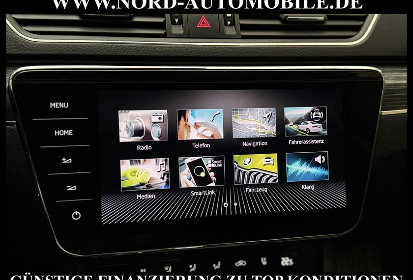 Skoda Superb Superb Combi 2.0 TDI Style 4x4 DSG AHK/Leder/Kam