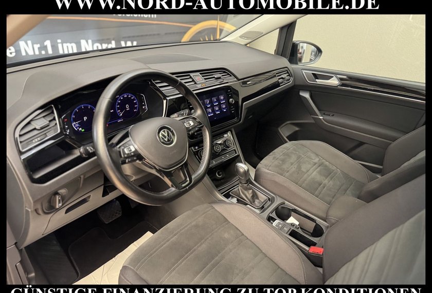 Volkswagen Touran Touran R-Line 1.5 TSI DSG Pano/LED/Dynaudio/17