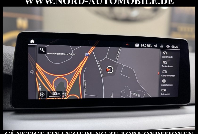 BMW 520 520 d Touring xDrive *LED*AHK*Luft*ParkAss*Leder