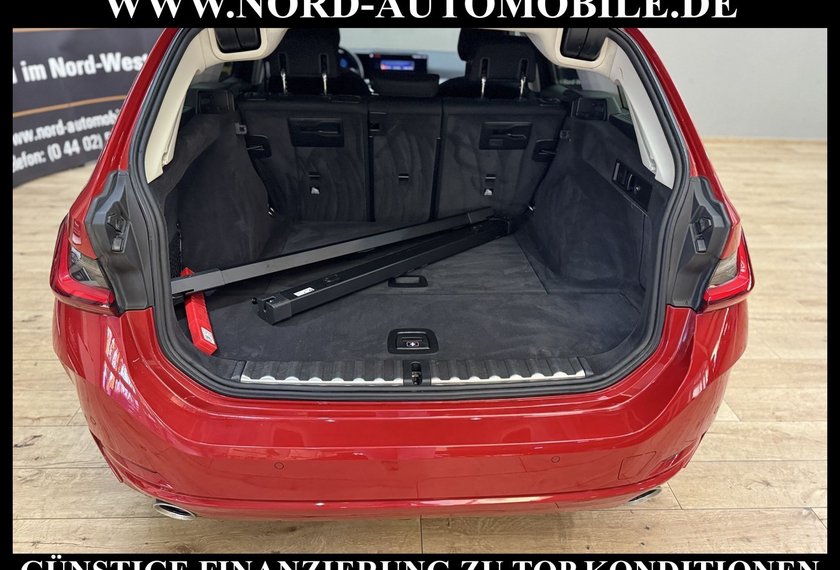 BMW 320 320 d Touring xDrive *LED*AHK*Curved*Shadow*MJ23