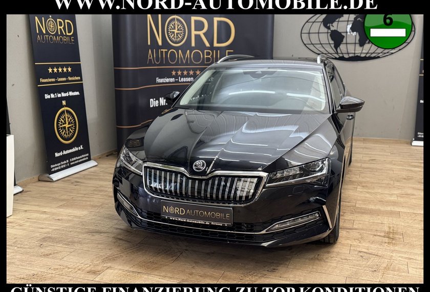 Skoda Superb Superb iV Combi Style 1.4 TSI DSG Leder/AHK/Navi
