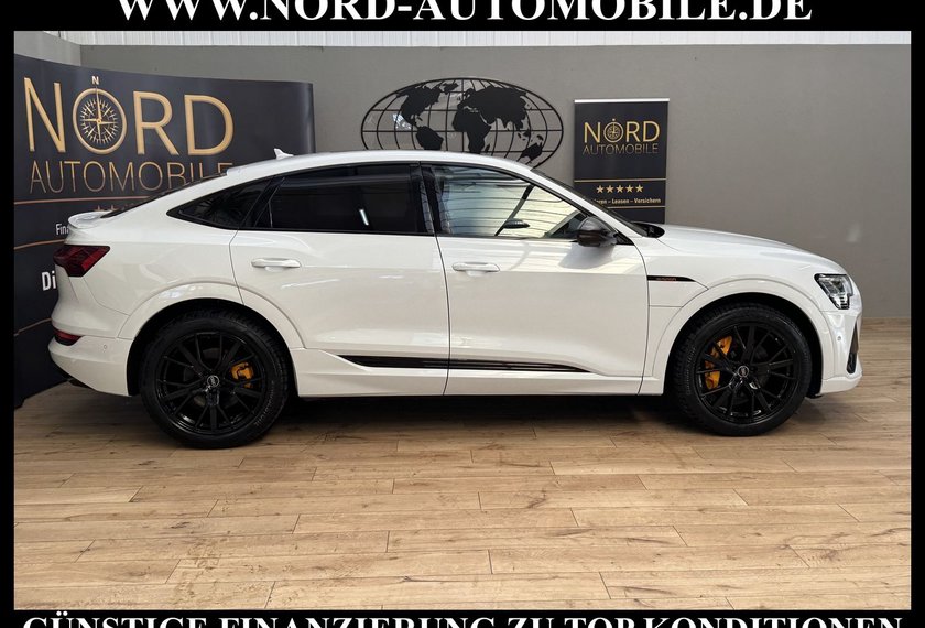 Audi e-tron e-tron Sportback S-Line Black Edition Pano/21/