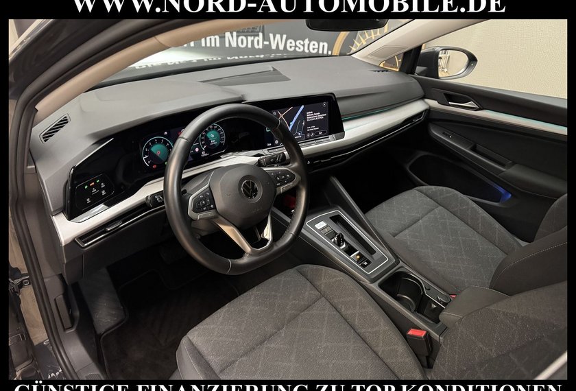 Volkswagen Golf Golf Life 1.0 eTSI DSG Navigation/LED/PDC