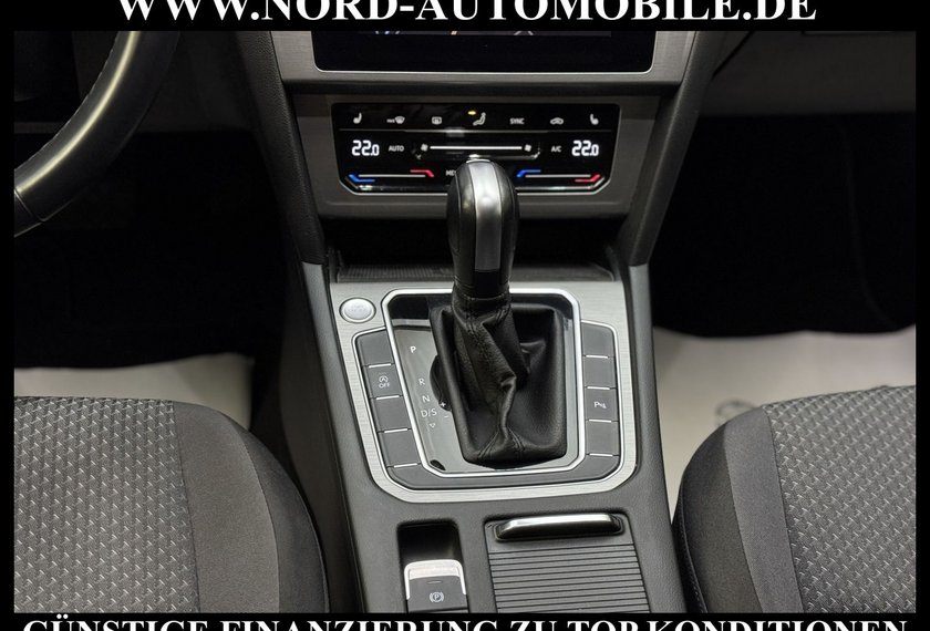 Volkswagen Passat Variant Passat Variant 2.0 TDI DSG Kamera/Side&amp;Lane/LED/