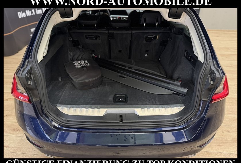 BMW 330 330 e Touring Sport Line *LED*AHK*ParkAss+*LiveC