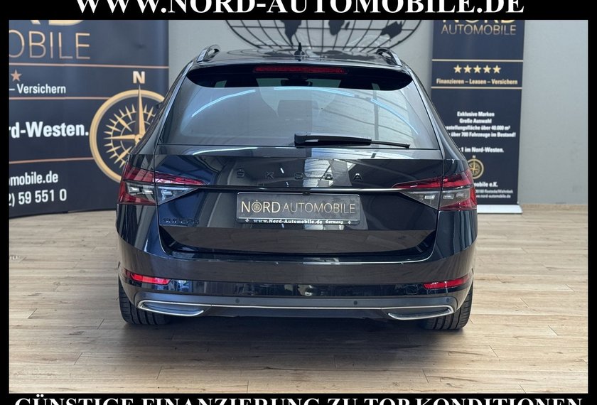 Skoda Superb Superb Combi Sportline 2.0 TDI DSG AHK/Area View
