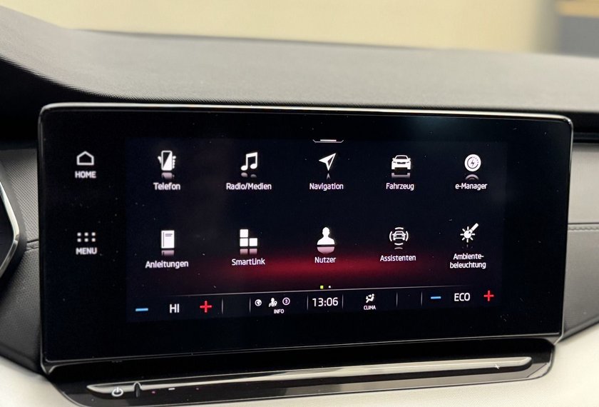 Skoda Octavia Octavia iV Combi Ambition 1.4 TSI DSG Kamera/LED