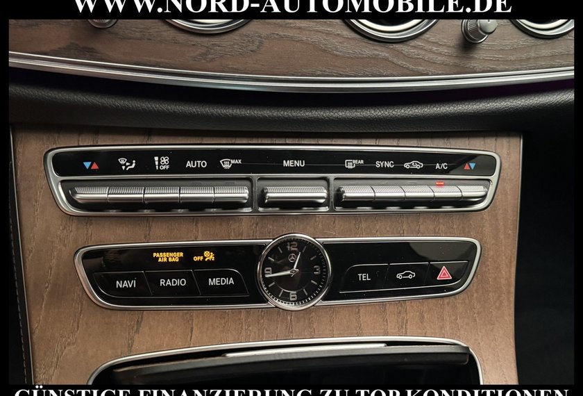 Mercedes-Benz E 220 E 220 d Lim. Exclusive *Distro+*Comand*360°*LED*