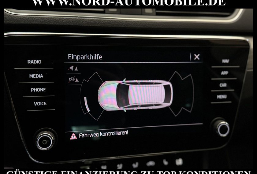 Skoda Superb Superb Combi Style 2.0 TDI DSG Virt.Cockpit/Navi